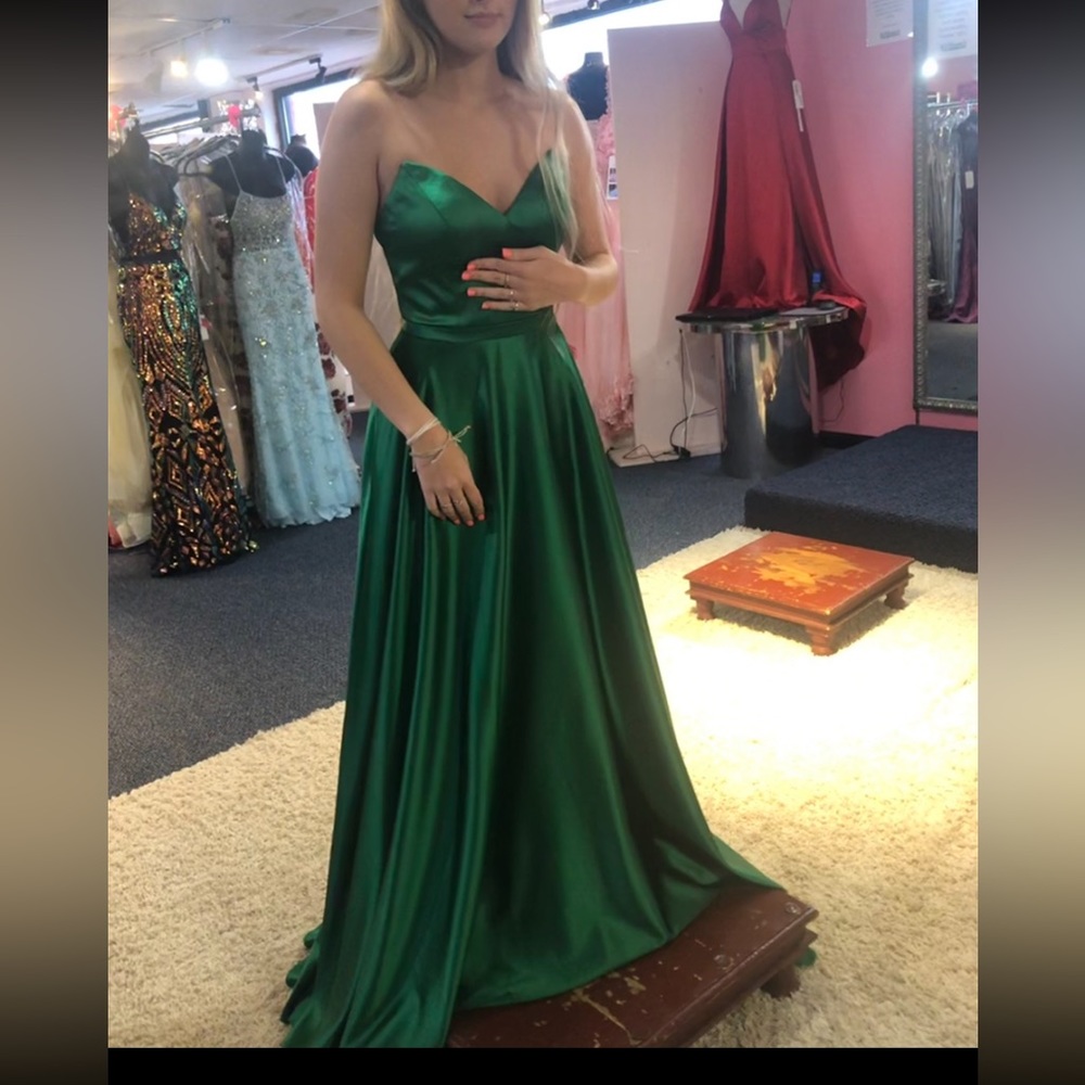 Mori-Lee prom dress, size 0